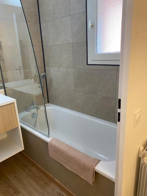 Appartement Residence Vacances Amandier Arles Bagian luar foto