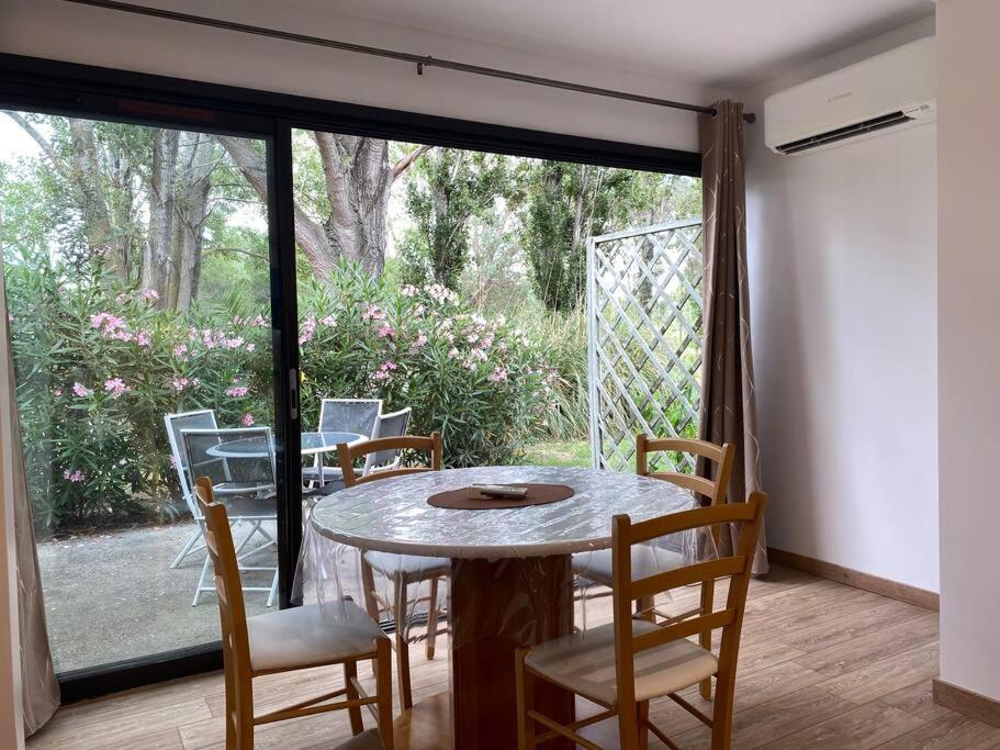 Appartement Residence Vacances Amandier Arles Bagian luar foto